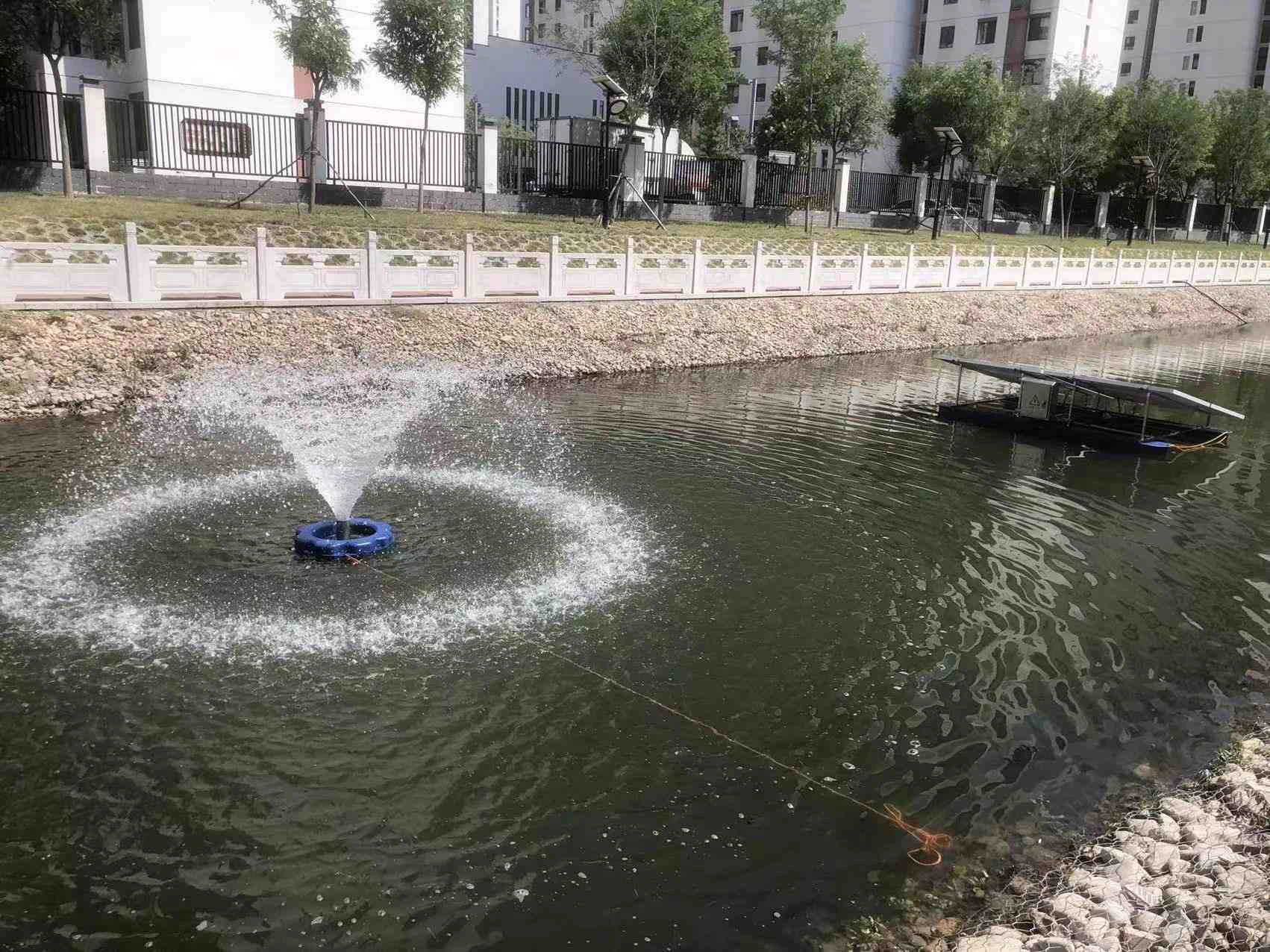 Prezračevalnik sončne fontane